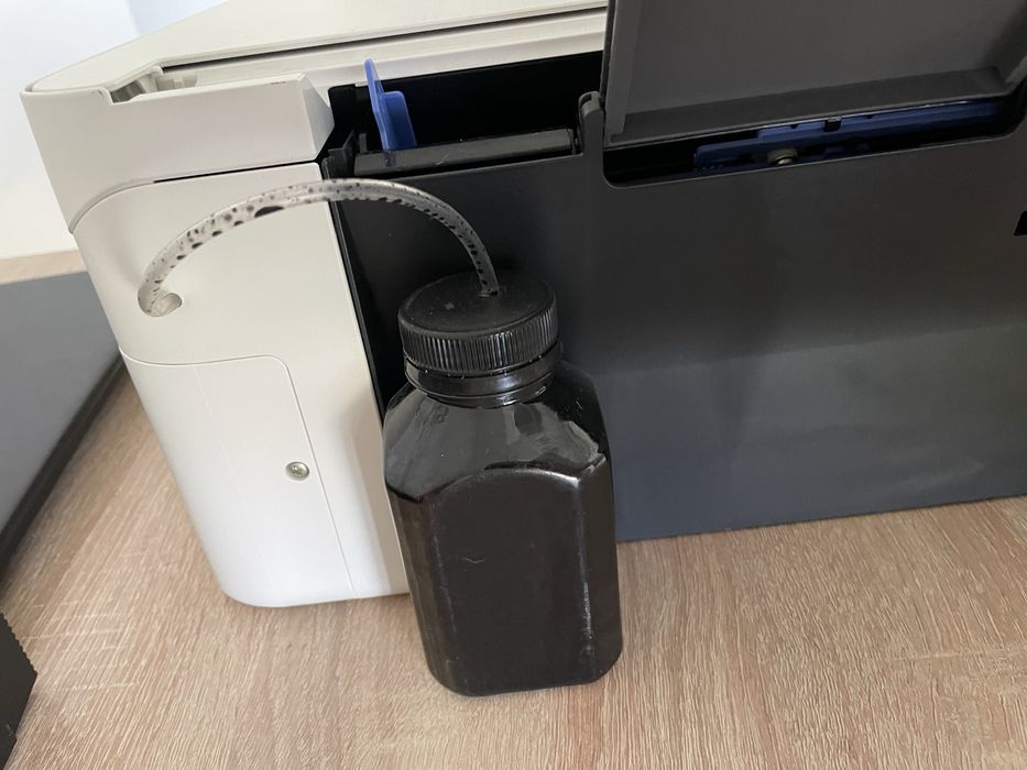 МФУ Epson L3156 в отличном состоянии