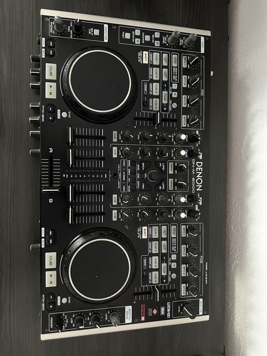 Consola/Controller Dj  Denon Dn MC 6000 (nu DDJ XDJ traktor serato virtual dj FLX  pioneer ,allen heath )