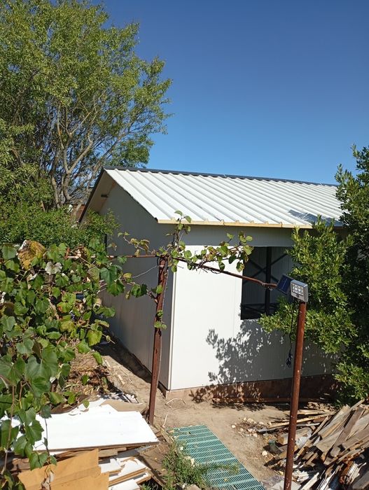 Изработка на метални конструкции,къщи(тип сглобяеми),гаражи и др.