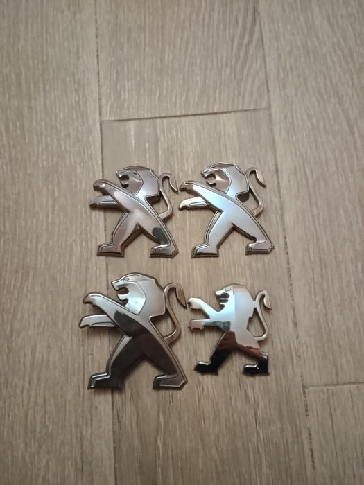 Emblema + Senzori parcare Peugeot .