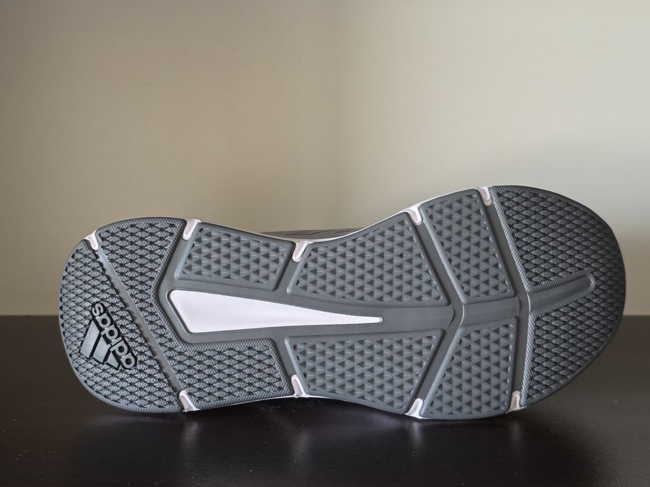 adidas GALAXY 6/ Налични 42.5н 27см/43н 27.5см Стелка