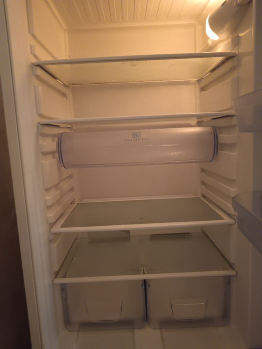 Продам холодильник б/у, рабочий