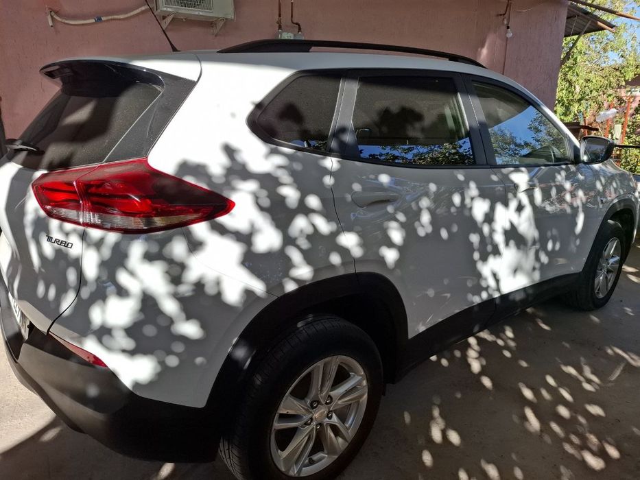 Tracker-2, 2024 pozitsiya -1, kraska toza, Oq, probeg 14000km, 16900$