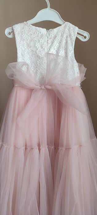 Нарядное платье для девочки