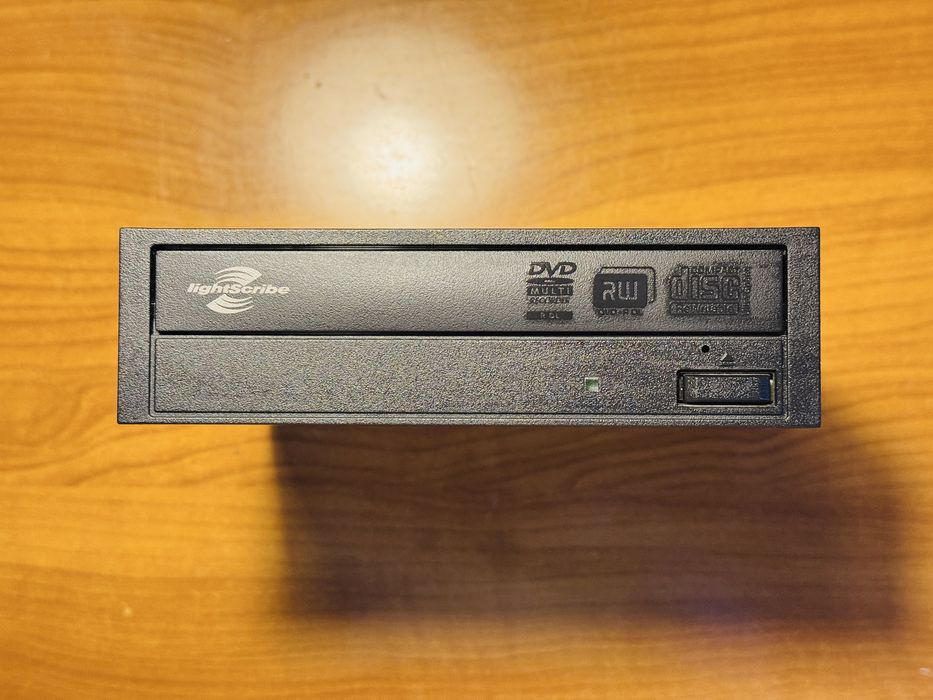 Unitate optică DVD-RW Sony Optiarc SATA cu funcție LightScribe