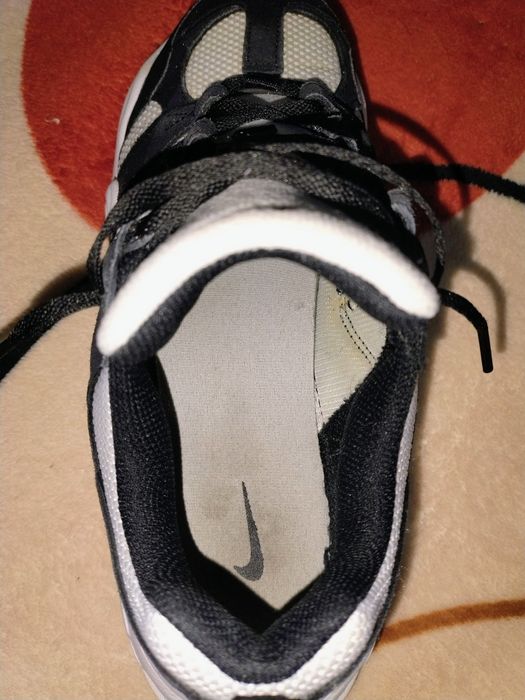 Adidași Nike Tech HERA