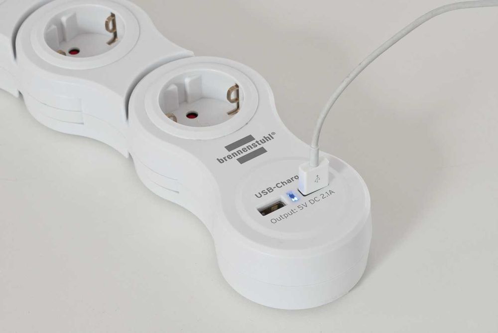 Удлинитель Brennenstuhl Vario Power с функцией зарядки через USB