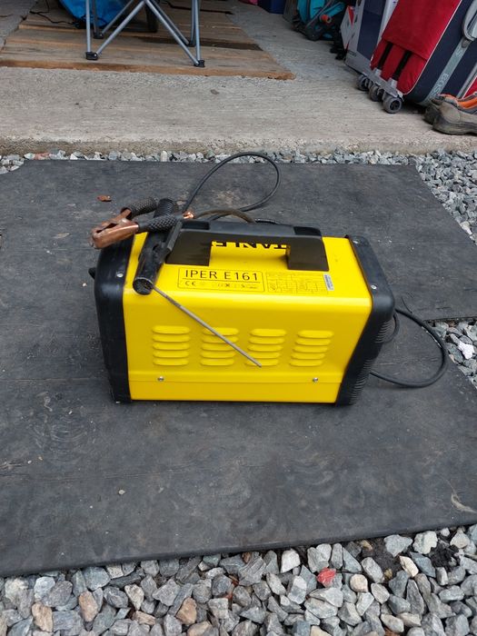 Se vinde aparat de sudură