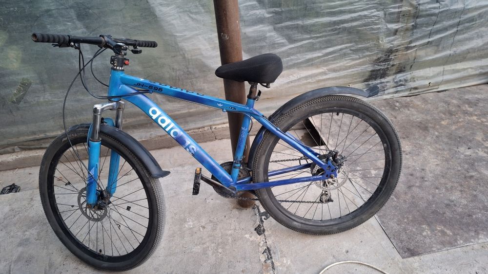 Velosped sotiladi