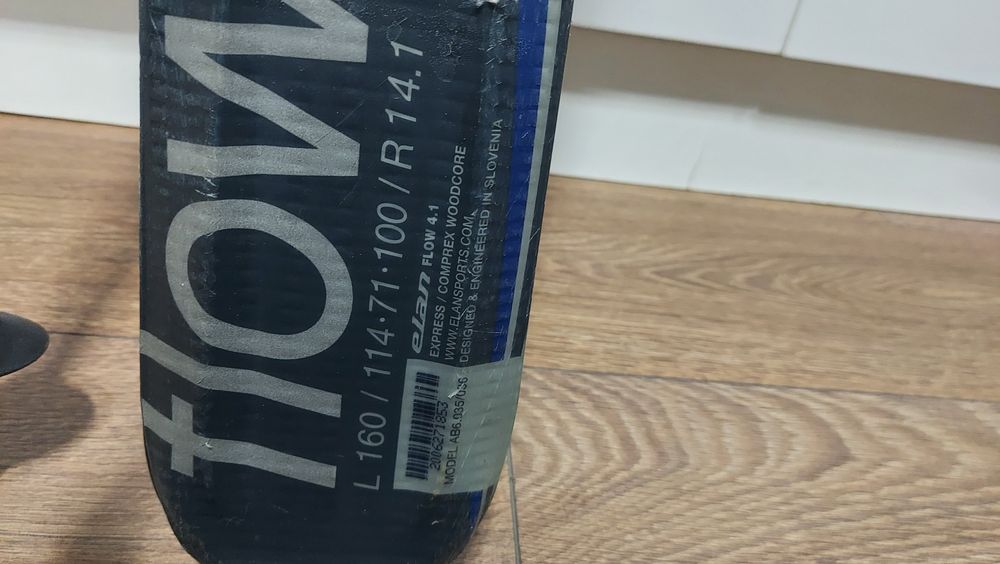 Продам горнолыжный комплект