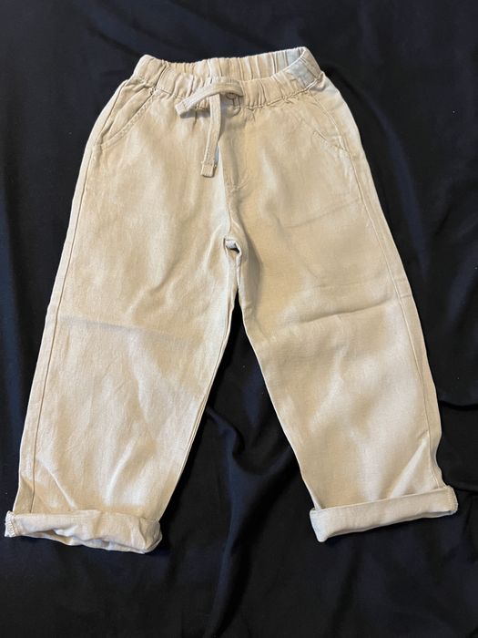 Pantaloni in copii marime 3 ani