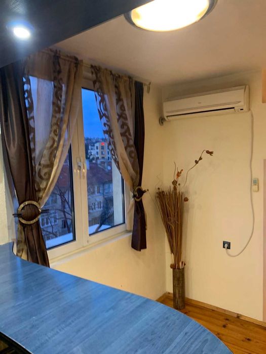 Дава се под наем Двустаен апартамент в Благоевград, Широк център - 50 кв.м за 205 € - Снимка #5