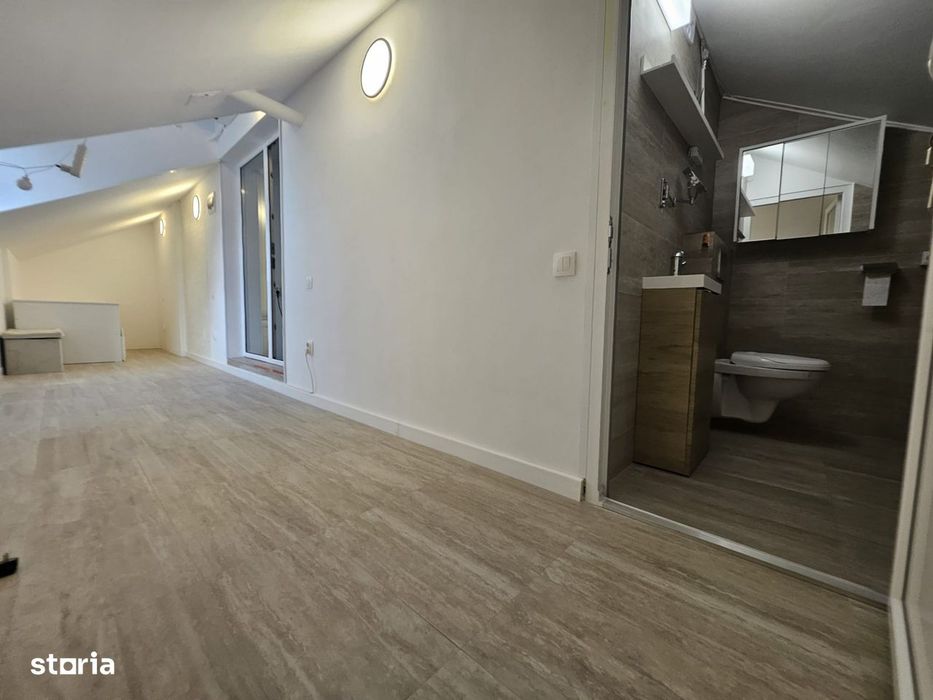 Apartament 2 Camere | Terasă Inchisă Și Acoperită | 1 Loc Parcare