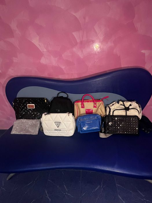 Продавам комплект дамски чанти – 245 лв за всички