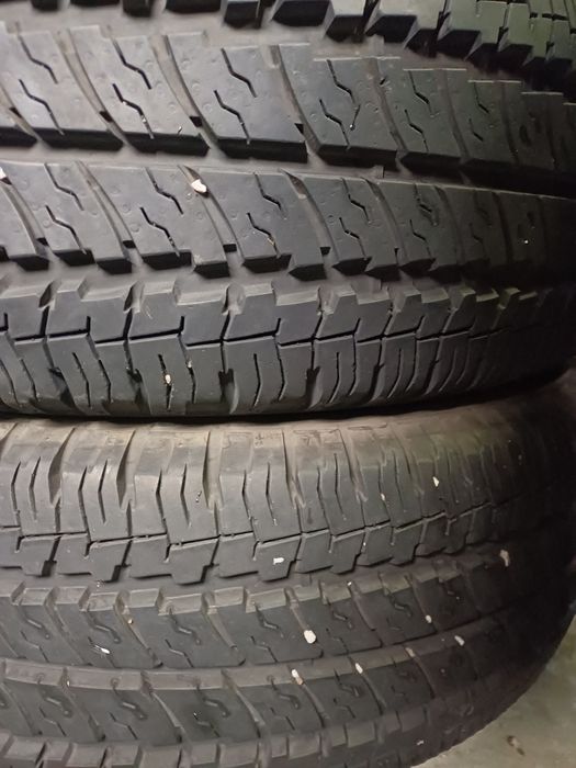 Гуми 235/65/16С  Рикен