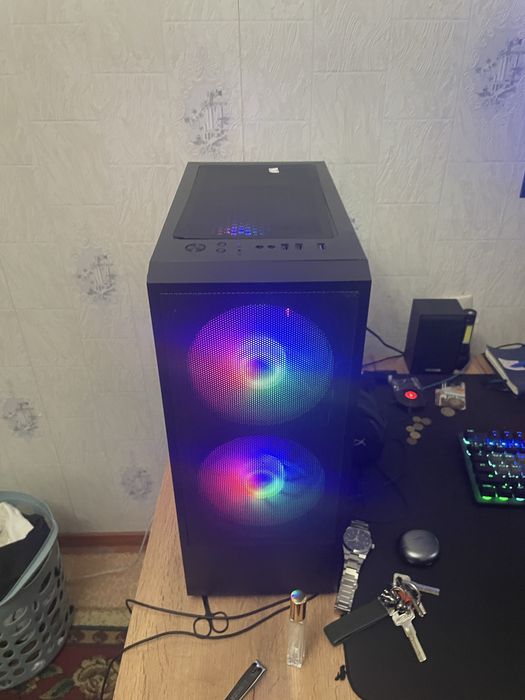 Компьютер в полной комплектации