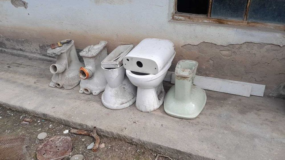 Продается Унитаз