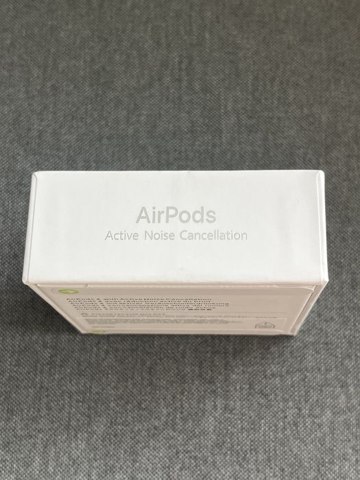 Casti Airpods 4 anc