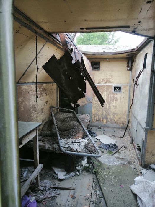 Продам армейскую будку