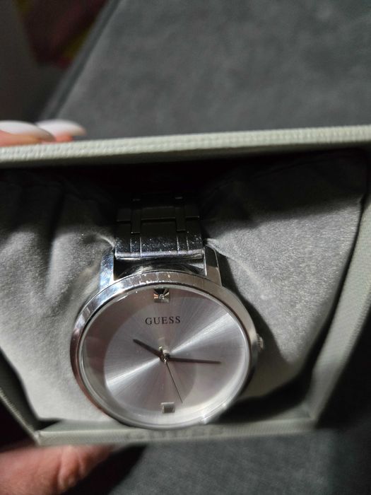 Дамски часовник Guess