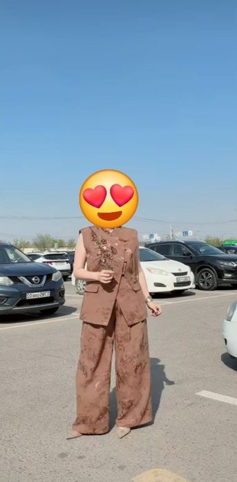 Костюм двойка жаккард продам