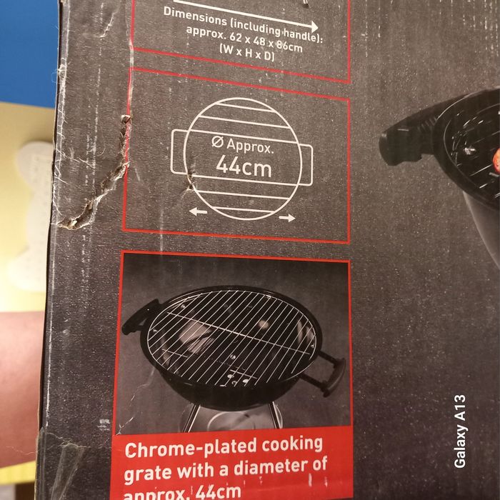 Ново барбекю на крачета