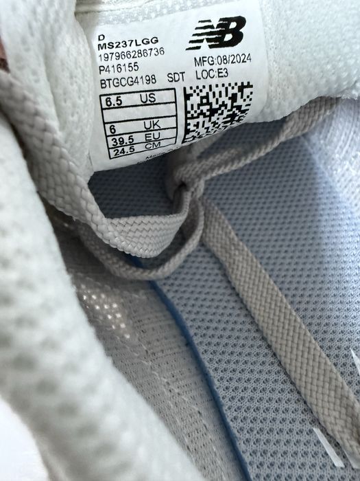 Adidasi New Balance marimea 39,5 noi, originali