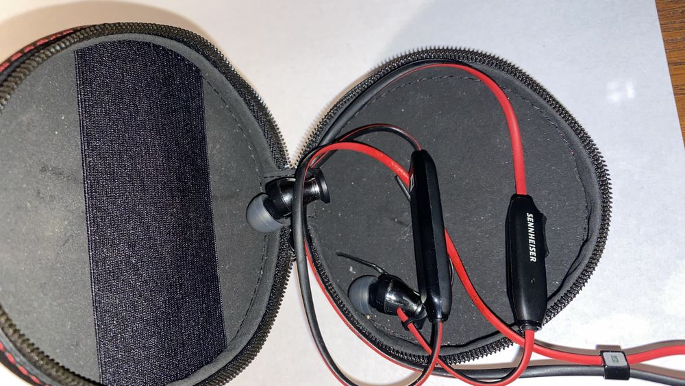 Cǎşti in-ear Sennheiser CX6.00BT