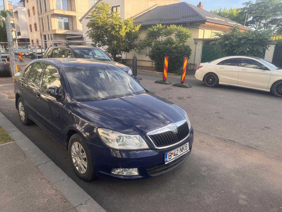 SKODA Octavia 2012