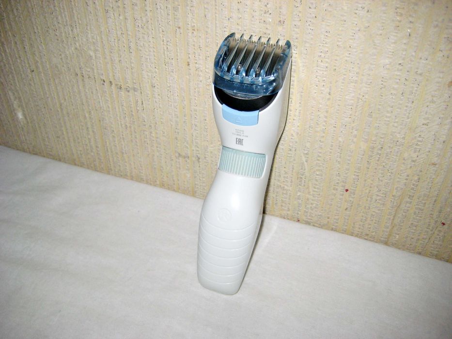 Машинка для волос PHILIPS оригинал 100% made in Indonesia почти новая!