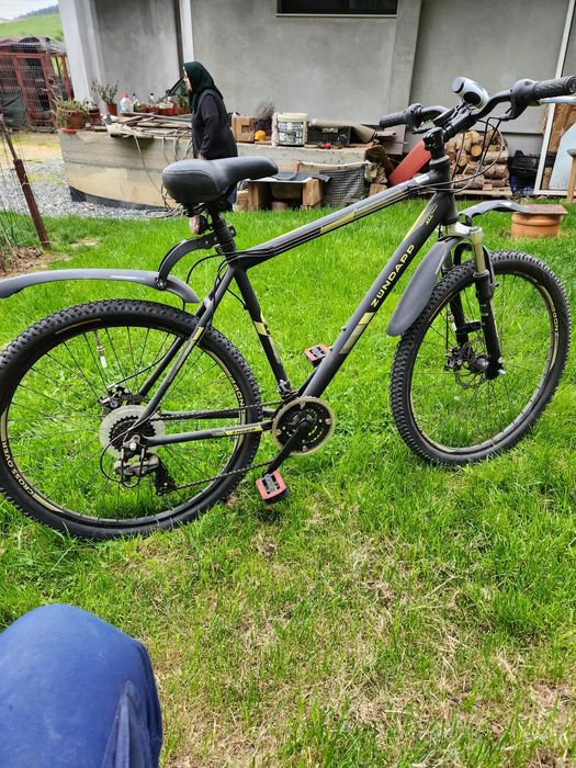 Bicicleta de vanzare