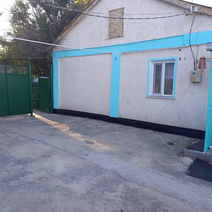 Продается дом с участком г.Каратау