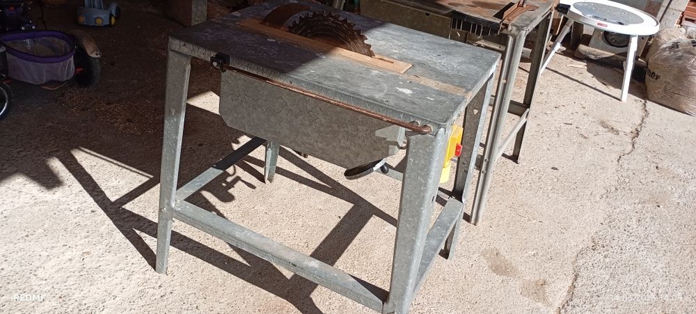 Vând circulă monofazică