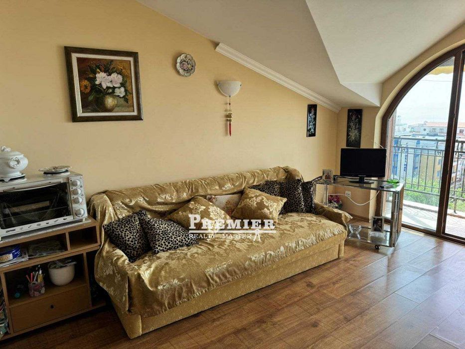 Продава се Тристаен апартамент в к.к. Слънчев бряг - 76 кв.м за 1277 €/кв.м - Снимка #6