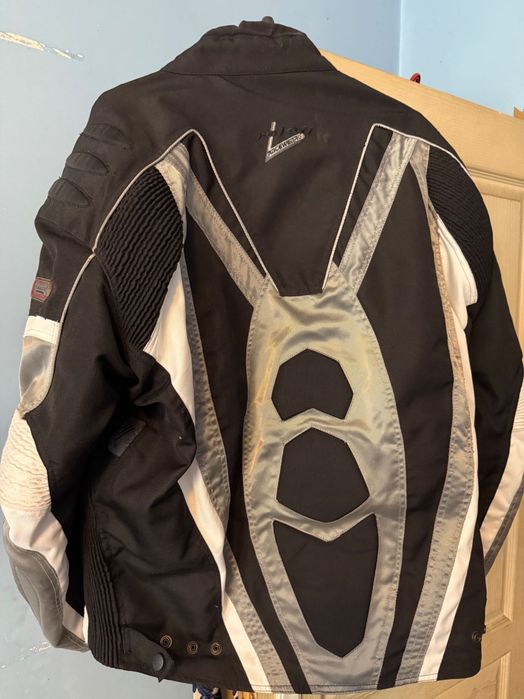 Мото яке Roleff racewear
