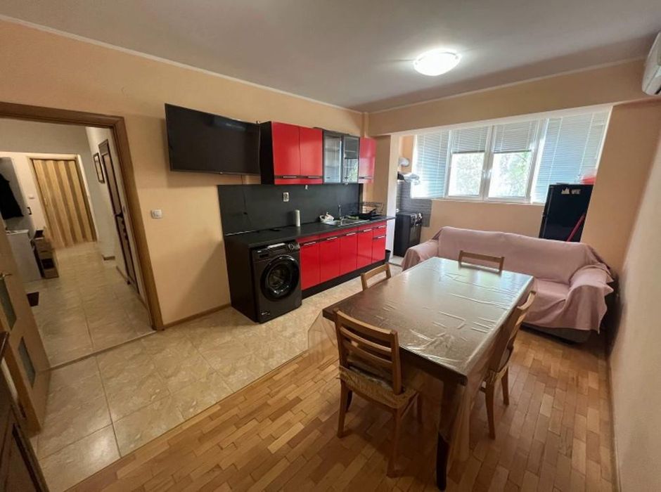 Дава се под наем Двустаен апартамент в София, Толстой - 60 кв.м за 475 € - Снимка #1