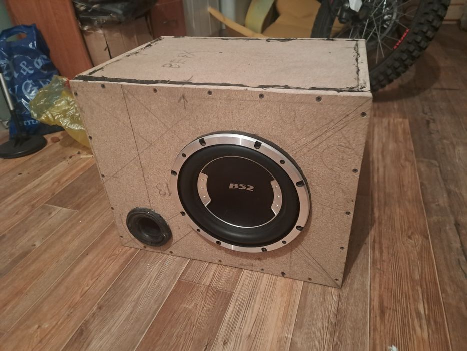 сабвуфер 10 дюймов