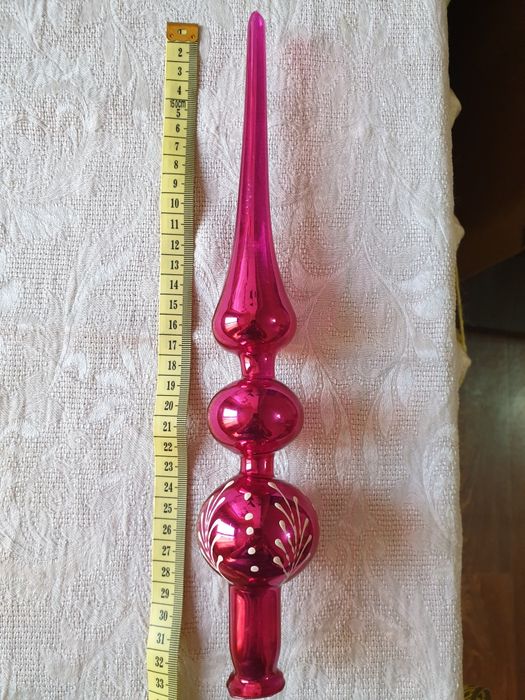 Ёлка и ёлочные игрушки