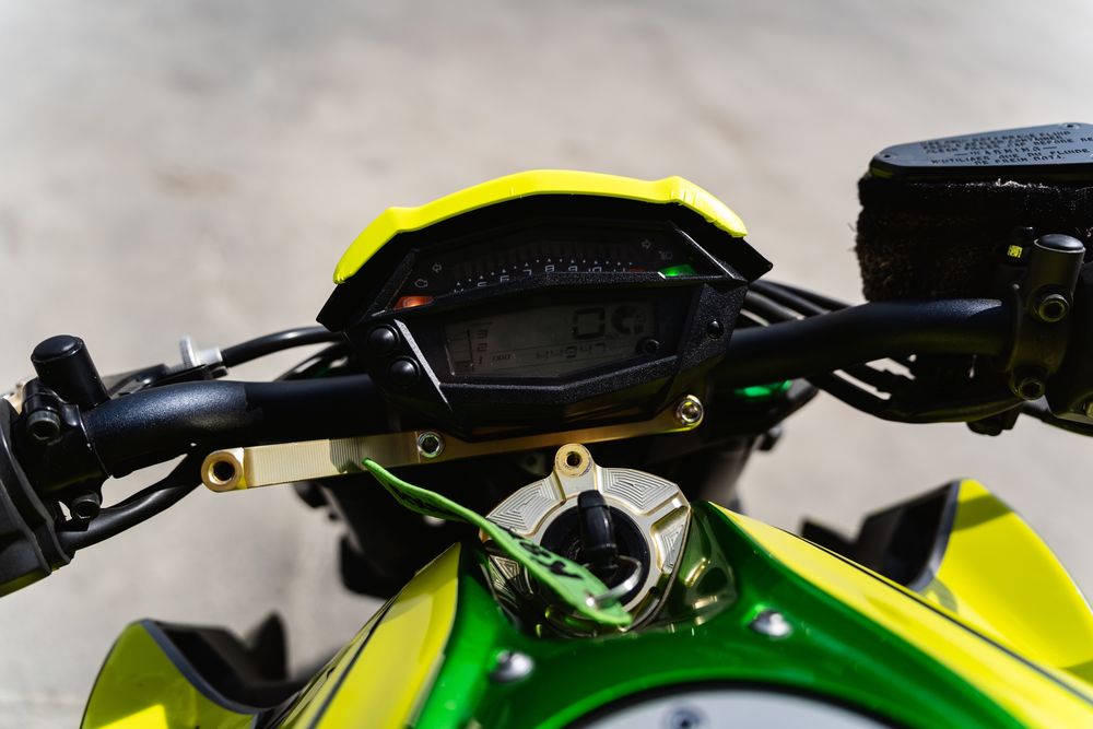 Moto KAWASAKI z1000