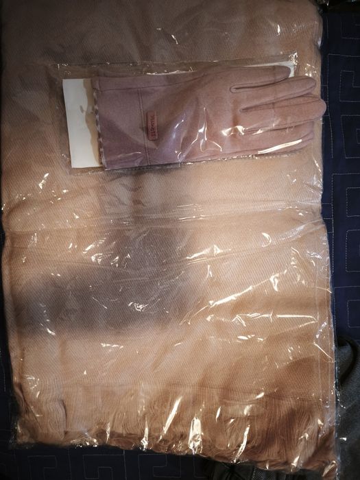 Палантин+перчатки розовые