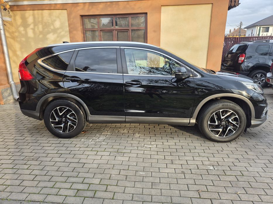 Honda CR-V//  EXECUTIV // recent adusa! 2016! 1.6 diesel! 4x4!