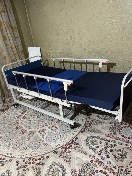 Мед кровать для лежащих