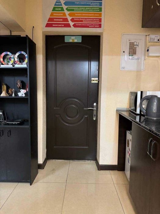 ул.Фурката ор-р Major Premium Gaming Офис 3\1\9 Хорошее состояние 80м2