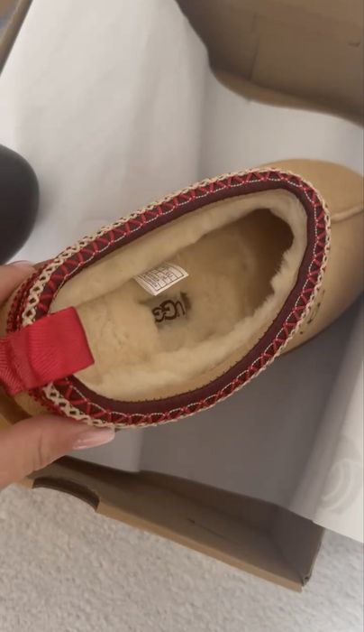 UGG TAZZ 39 maro