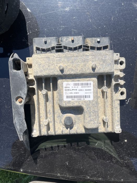 Calculator  ecu motor ford kuga 2.0 2015