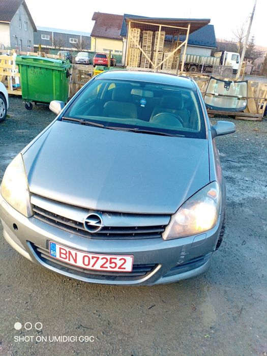 Opel Astra din 2005