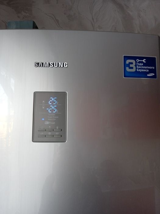 Продам холодильник Самсунг