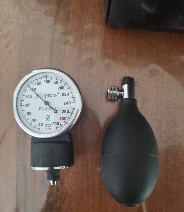 Продаётся танометр 3000