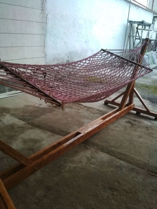 Гамаг сотилади азизлар