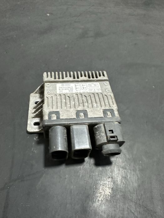 Releu ventilator VW T5 Ventilatoare 2.5 1.9 TDI 2003 200 2005 2006 2007 2008 2009 2010 2011
